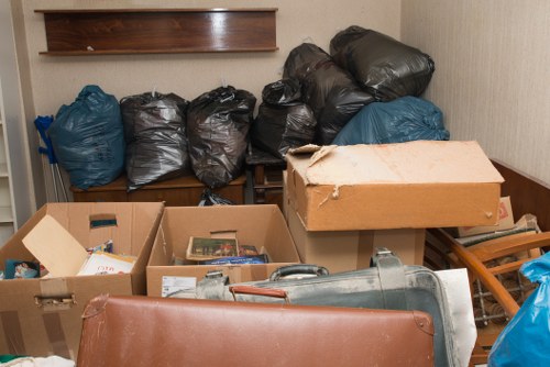 Flat clearance process in a modern Uxbridge flat
